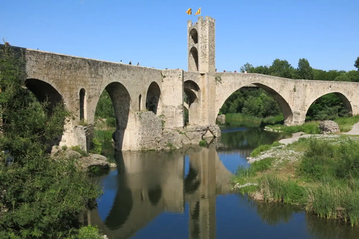 The bridge is the town, and the town is the bridge.